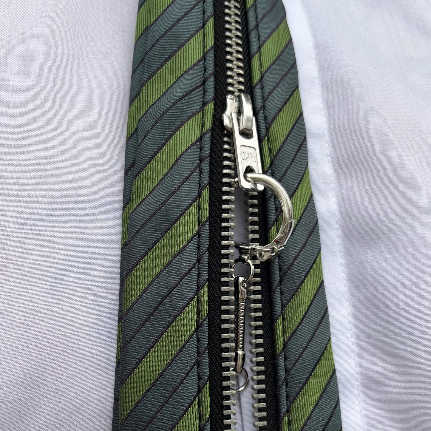 upcycled shirt & tie green