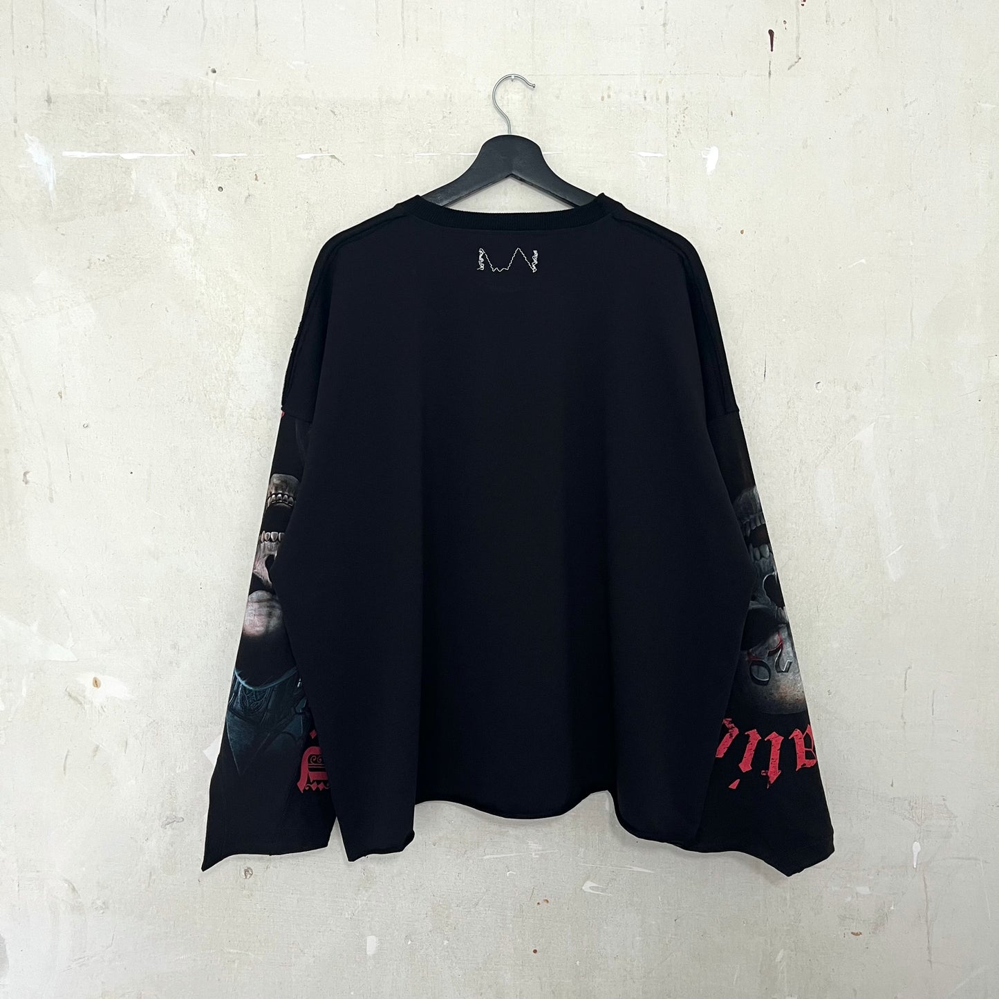 upcycled t-shirt longsleeve