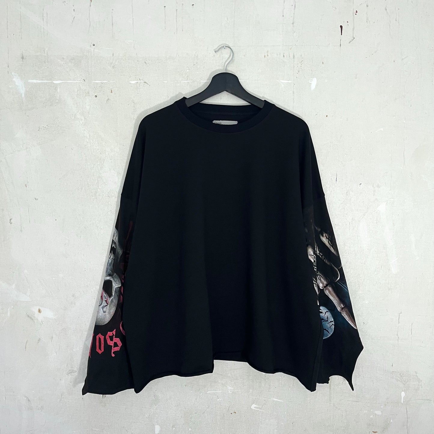 upcycled t-shirt longsleeve