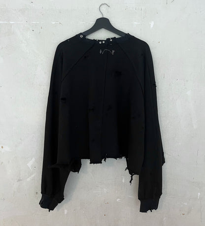 deconstructed longsleeve cropped