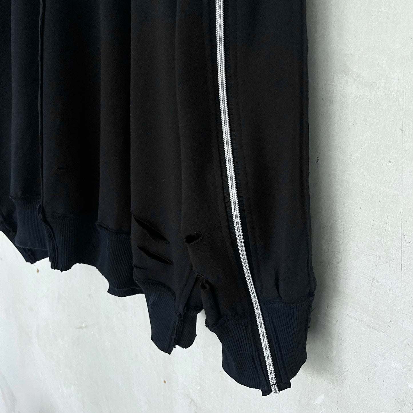 deconstructed longsleeve zip
