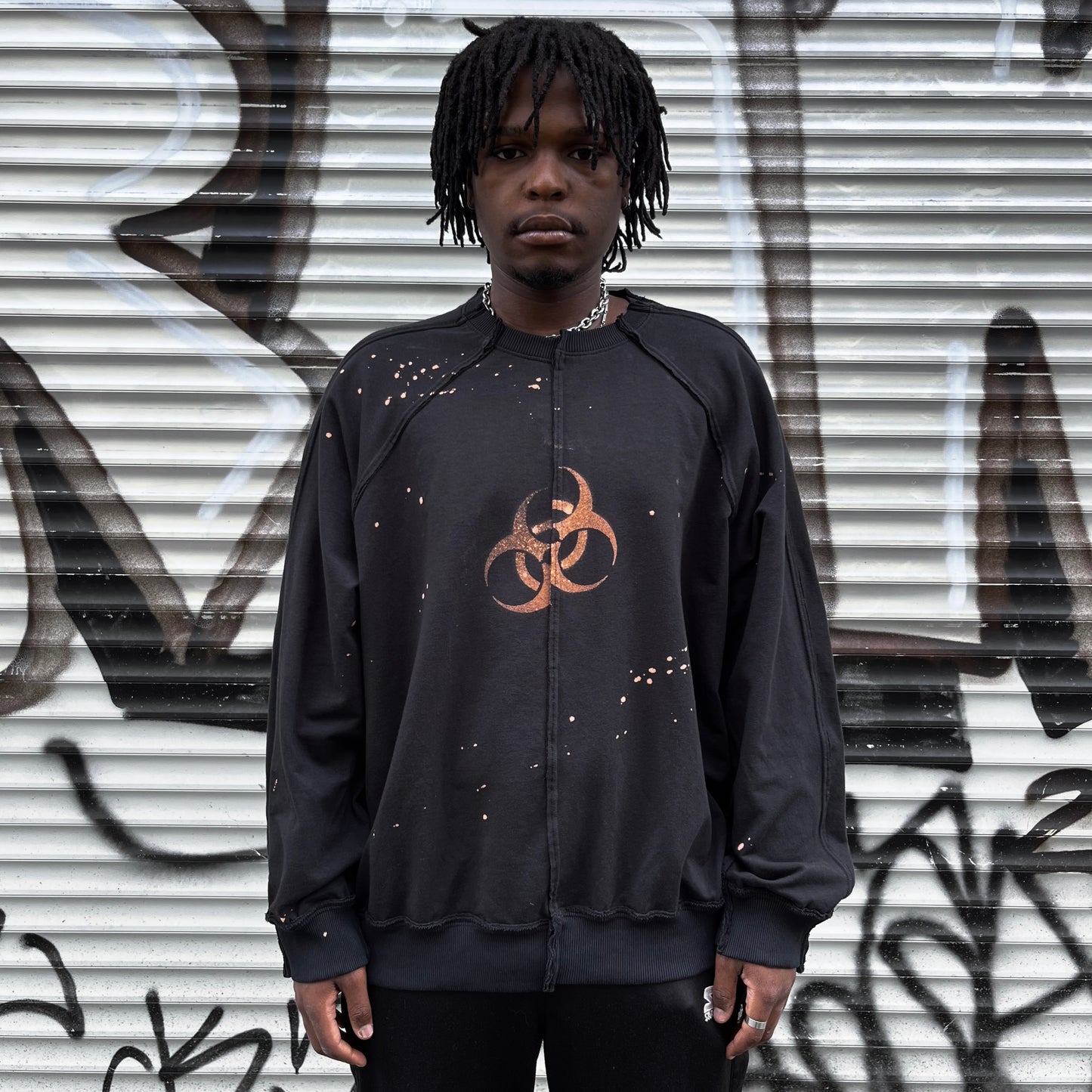 deconstructed longsleeve bleached